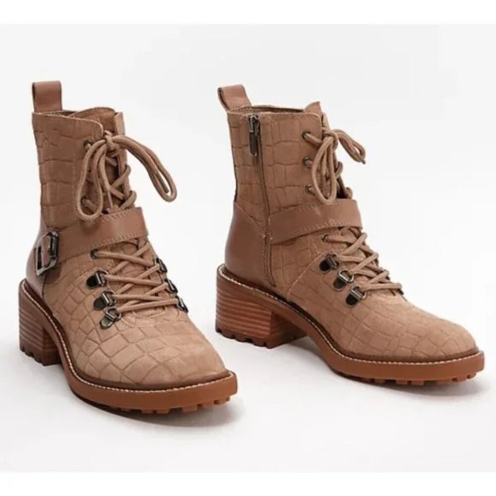 Vince Camuto Kainder Suede Lace Up Bootie in Taupe/Truffle NEW